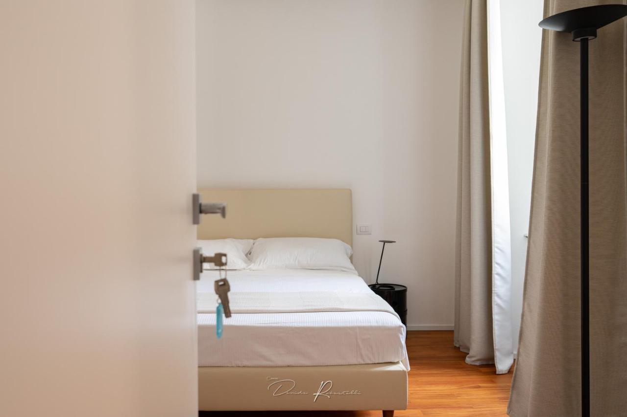 Affittacamere Al Campanile Sarzana Exterior foto